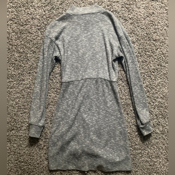 Xhilaration Gray Long Sleeve Dress - Picture 4 of 4